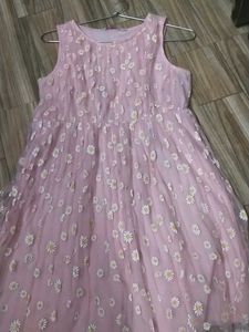 Beautiful Pink Floral Daisy Dress
