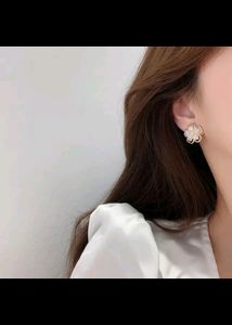Beautiful Korean 3D Flower Stud Earring