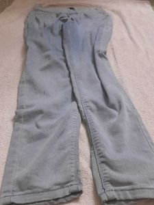 Comfortable Light Wash Denim Jeans