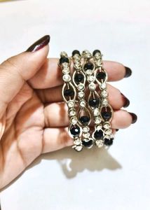 Set of 4 Embellished Bangles