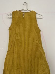 Mustard Yellow Textured Sleeveless Top