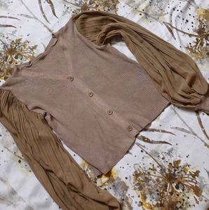 Beige Ribbed Puff Sleeve Top
