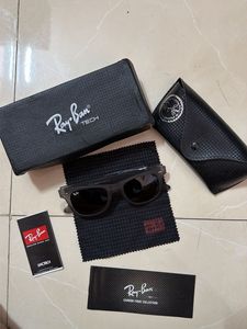 Ray-Ban Sunglasses with Case