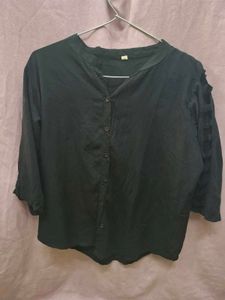Chic Black Cut-Out Sleeve Blouse