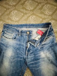Peter England Men's Blue Wash Denim Jeans