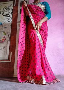 Elegant Pink Saree with velevt work&amp;Paisley Border