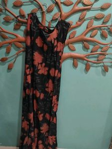 Elegant floral maxi dress with shrug