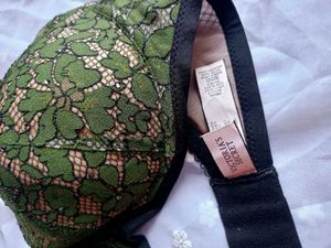 Lace Trimmed Padded Bra