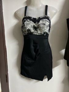 Chic Black & Lace Mini Dress
