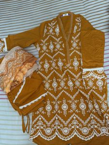 Libas—Beautiful Mustard Kurta Set with Dupatta