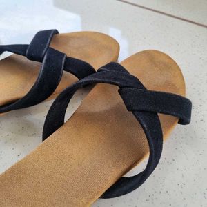Black Cross Strap  flats