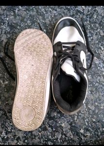Men's White &amp; Black Sneakers