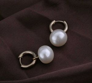 Palmonas::Gold Pearl Hoop Earrings