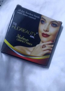 Huda Beauty Girl Makeup Compact Powder
