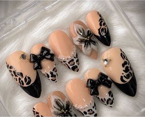 Chic Leopard Print Press-On Nails