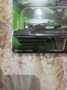 Hot Wheels Premium F1 #5 2025 KICK SAUBER