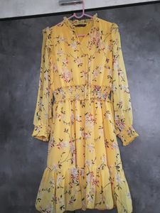 Zara.. M Size Dress...never Used...impulse Buy..