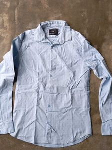 Men's Light Blue Dotted Button-Up Shirt