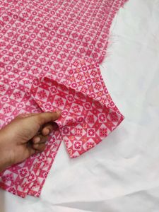 Stylish Pink Geometric Print short kurti