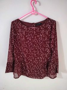 2 top Vero Moda Black &amp; Quiero in Maroon ✨
