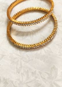 1gm Gold CZ Stone Set of 2