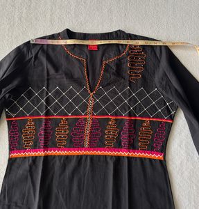 🖤🧡 Beautiful cotton Black kurta