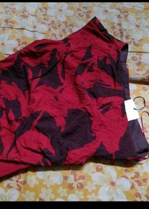 Stylish Red &amp; Black Abstract Print Top