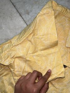 Stylish Yellow Printed Short Sleeve Shirt