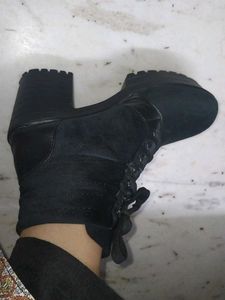 Black Heeled Boots