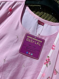 Elegant Pink Embroidered Kurta Set
