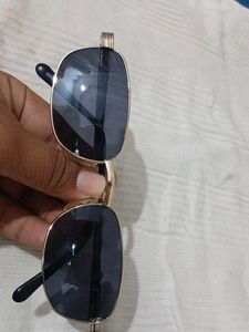 Stylish Gold Frame Sunglasses