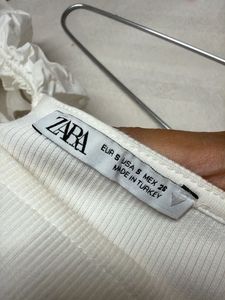Chic White Puff Sleeve Top