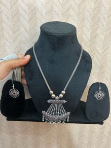 💅🏻Oxidized Silver Necklace &amp; Earring Set