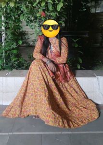 Lahenga choli
