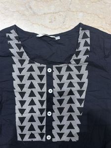 Stylish Black Kurta with Geometric Print