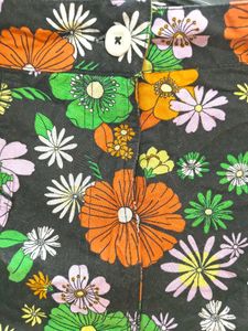 Retro Floral Print Shorts