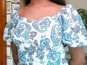 Paisley Print Puff Sleeve Top