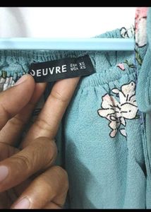 🪻Floral Off-Shoulder Crop Top