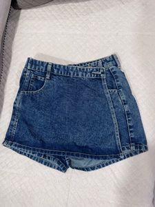 Stylish Blue Denim Skort