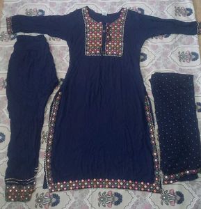 Embroidered Navy Blue Kurta Set