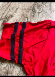 Graphic Print Crop Top