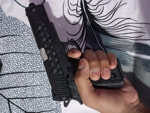 New Plastic Toy Gun With Free Bullets