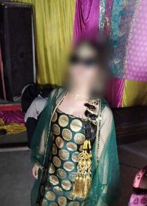 Elegant Green Kurta Set with Gold Motifs