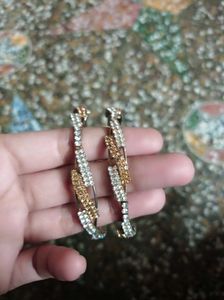 Elegant Two-Tone Bangle Set