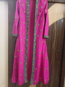 Beautiful Pink and Teal Three Piece Set