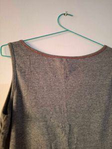 Chic Grey Sleeveless Dress with Vertical Stripe