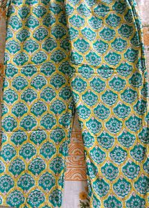 Green &amp; Yellow Printed Kurta Set