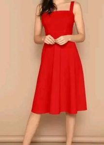 Chic Red Square Neck Midi Dress