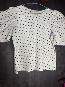 Chic Polka Dot Puff Sleeve Top