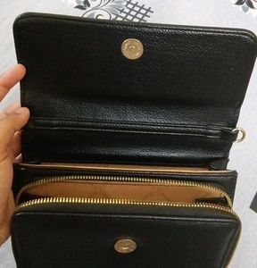 Lino Perros Black Handbag